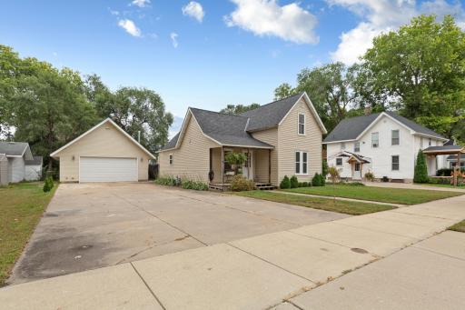 1221 Central Avenue N, Faribault, MN 55021
