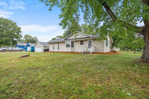 7001 Fremont Avenue N, Brooklyn Center, MN 55430