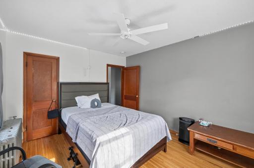242 Annapolis Street W, Saint Paul, MN 55118