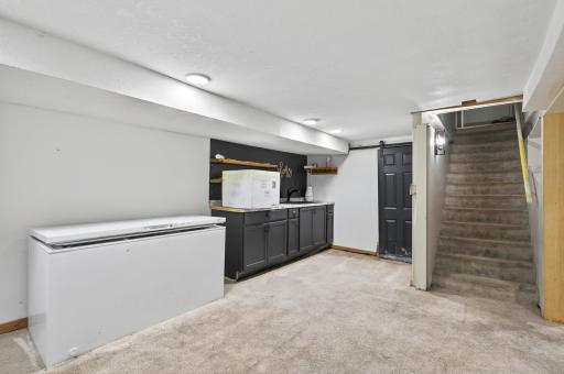 242 Annapolis Street W, Saint Paul, MN 55118