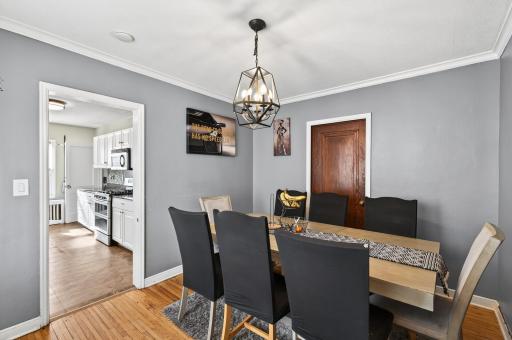 242 Annapolis Street W, Saint Paul, MN 55118