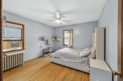 242 Annapolis Street W, Saint Paul, MN 55118