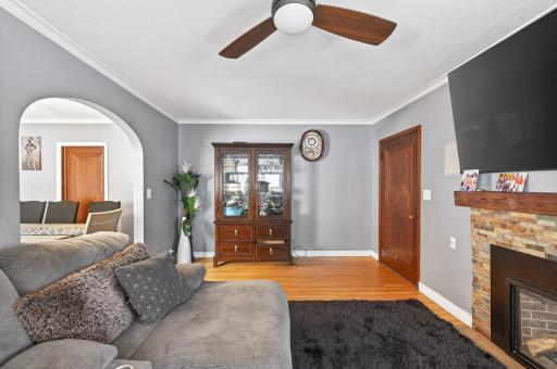242 Annapolis Street W, Saint Paul, MN 55118