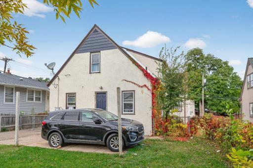 242 Annapolis Street W, Saint Paul, MN 55118