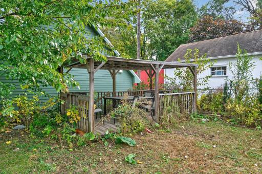 242 Annapolis Street W, Saint Paul, MN 55118