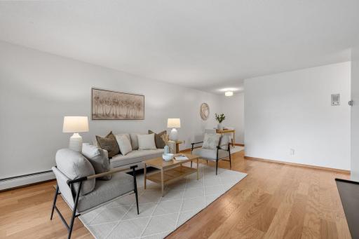 7412 W 22nd Street, 309, Saint Louis Park, MN 55426