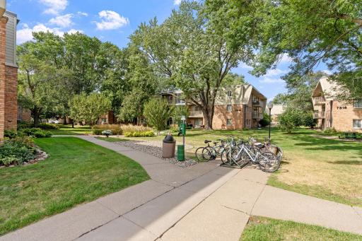 7412 W 22nd Street, 309, Saint Louis Park, MN 55426
