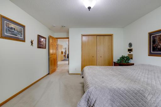 5243 Pathways Avenue, White Bear Lake, MN 55110