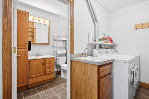 14690 284 1/2 Avenue NW, Zimmerman, MN 55398
