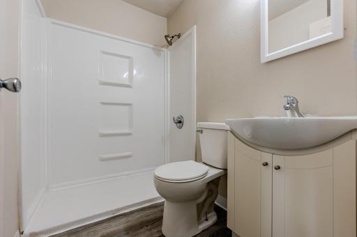 Bathroom(1).jpg