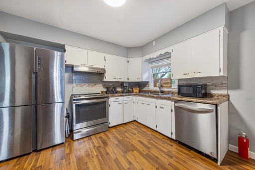 399 E Hawthorne Street, Albert Lea, MN 56007