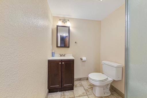 399 E Hawthorne Street, Albert Lea, MN 56007