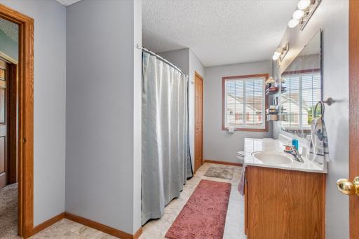 17157 Monroe Street NW, Elk River, MN 55330