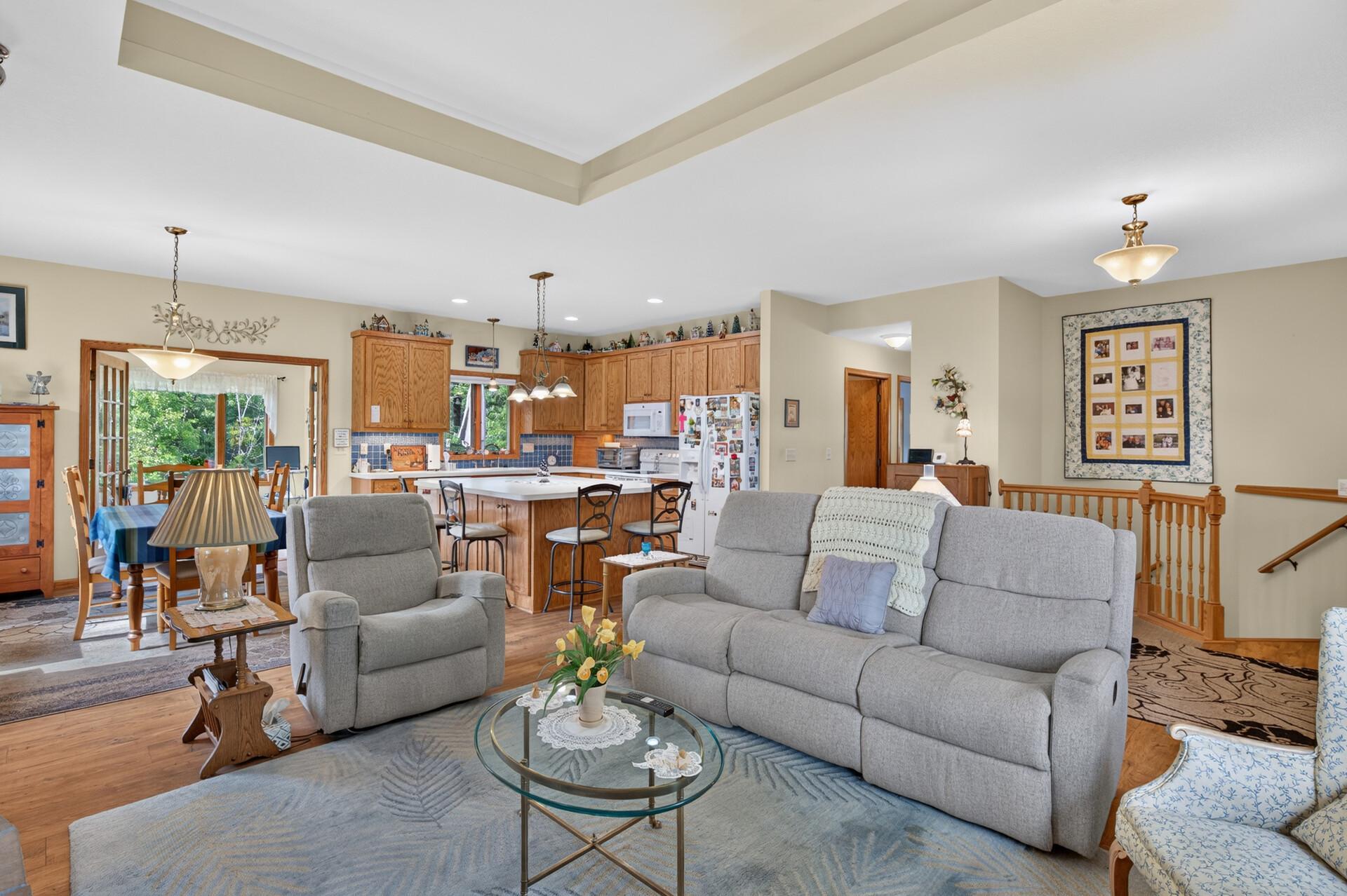 525 Devin Lane, River Falls, WI 54022