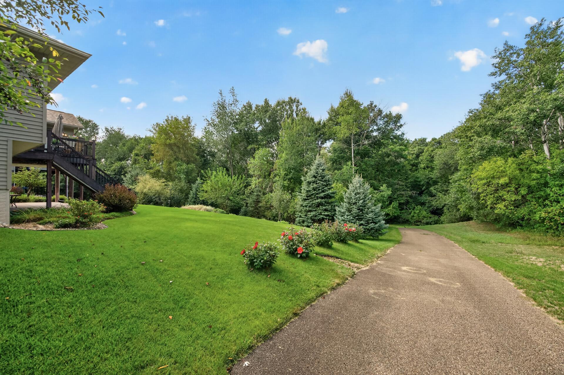 525 Devin Lane, River Falls, WI 54022