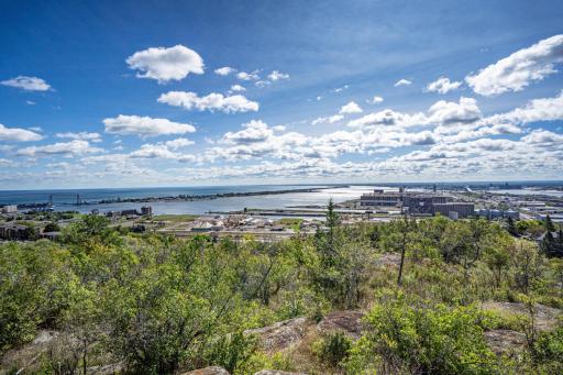 12xx W 3rd Street, Duluth, MN 55806