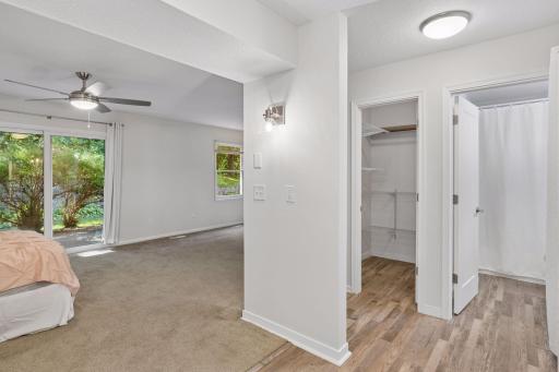 6347 Alderwood Circle, B, Woodbury, MN 55125