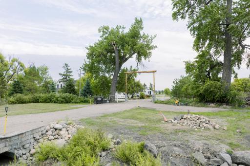 15956 52nd Street SE, Kindred, ND 58051