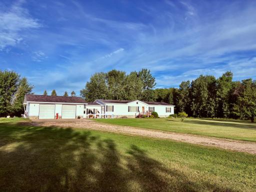 5 acres close to Lake of the Woods