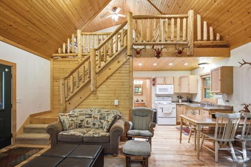 5-web-or-mls-3801-gaslyn-rd.jpg