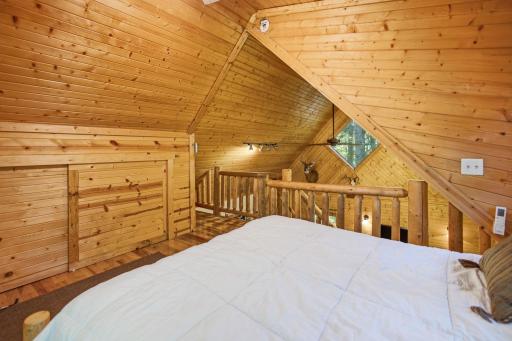 17-web-or-mls-3801-gaslyn-rd.jpg