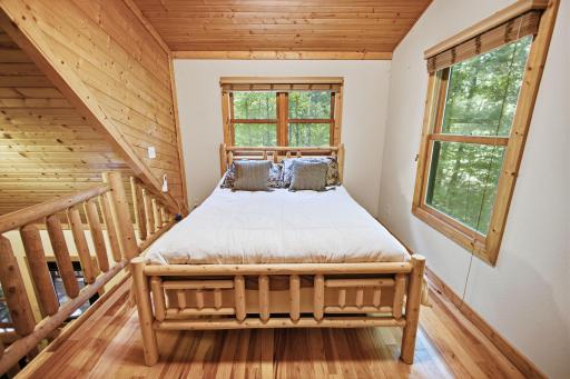 16-web-or-mls-3801-gaslyn-rd.jpg