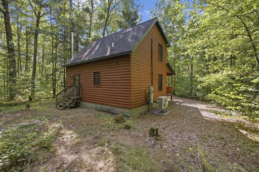 20-web-or-mls-3801-gaslyn-rd.jpg
