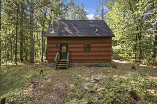 21-web-or-mls-3801-gaslyn-rd.jpg