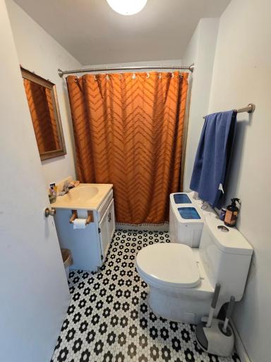 Apartment 4