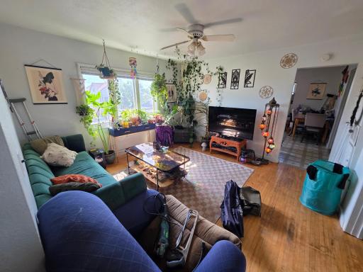Apartment 4