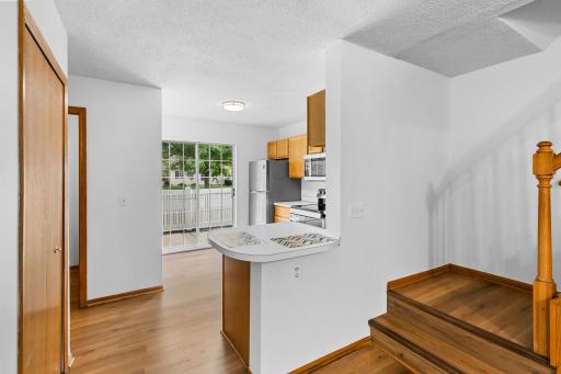 502 Mariner Way, Woodbury, MN 55129