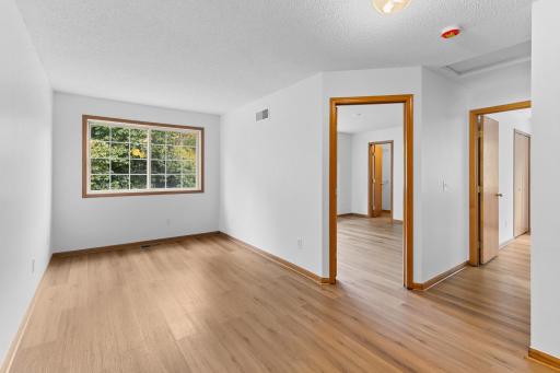 502 Mariner Way, Woodbury, MN 55129