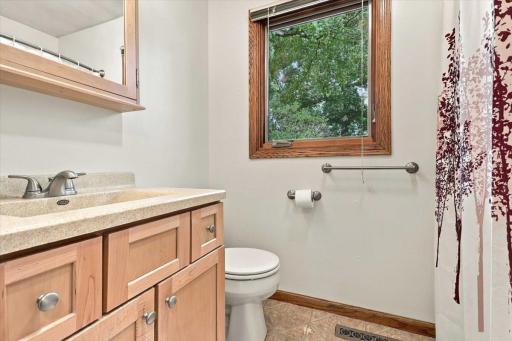 2nd Bathroom