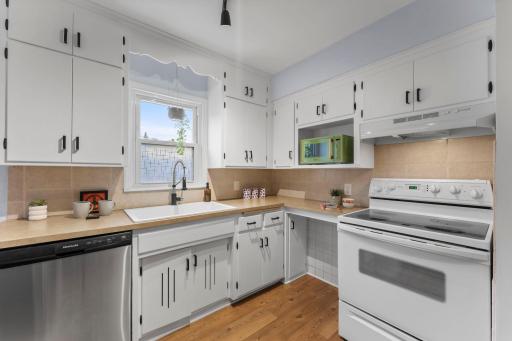 3024 Texas Avenue S, Saint Louis Park, MN 55426