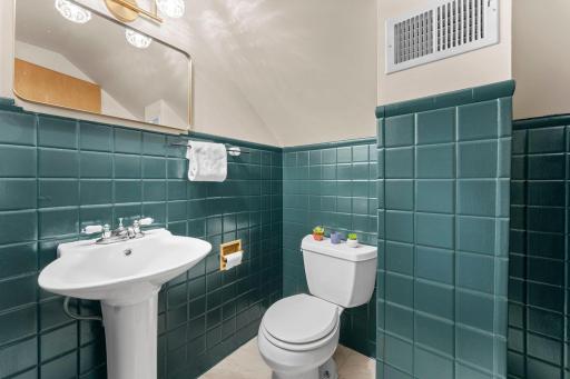 3024 Texas Avenue S, Saint Louis Park, MN 55426