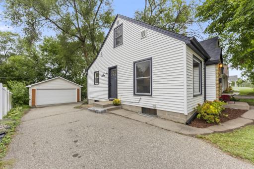 3024 Texas Avenue S, Saint Louis Park, MN 55426