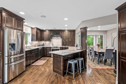 13975 Granada Court, Apple Valley, MN 55124