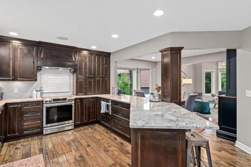 13975 Granada Court, Apple Valley, MN 55124