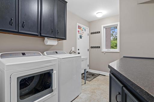 13975 Granada Court, Apple Valley, MN 55124