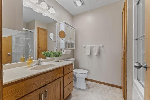 717 Independence Drive NW, Big Lake, MN 55309