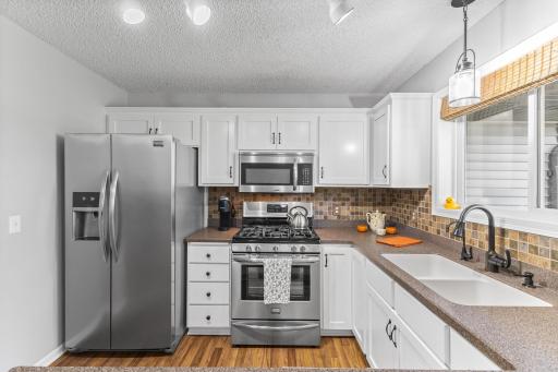 717 Independence Drive NW, Big Lake, MN 55309