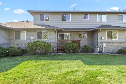 717 Independence Drive NW, Big Lake, MN 55309