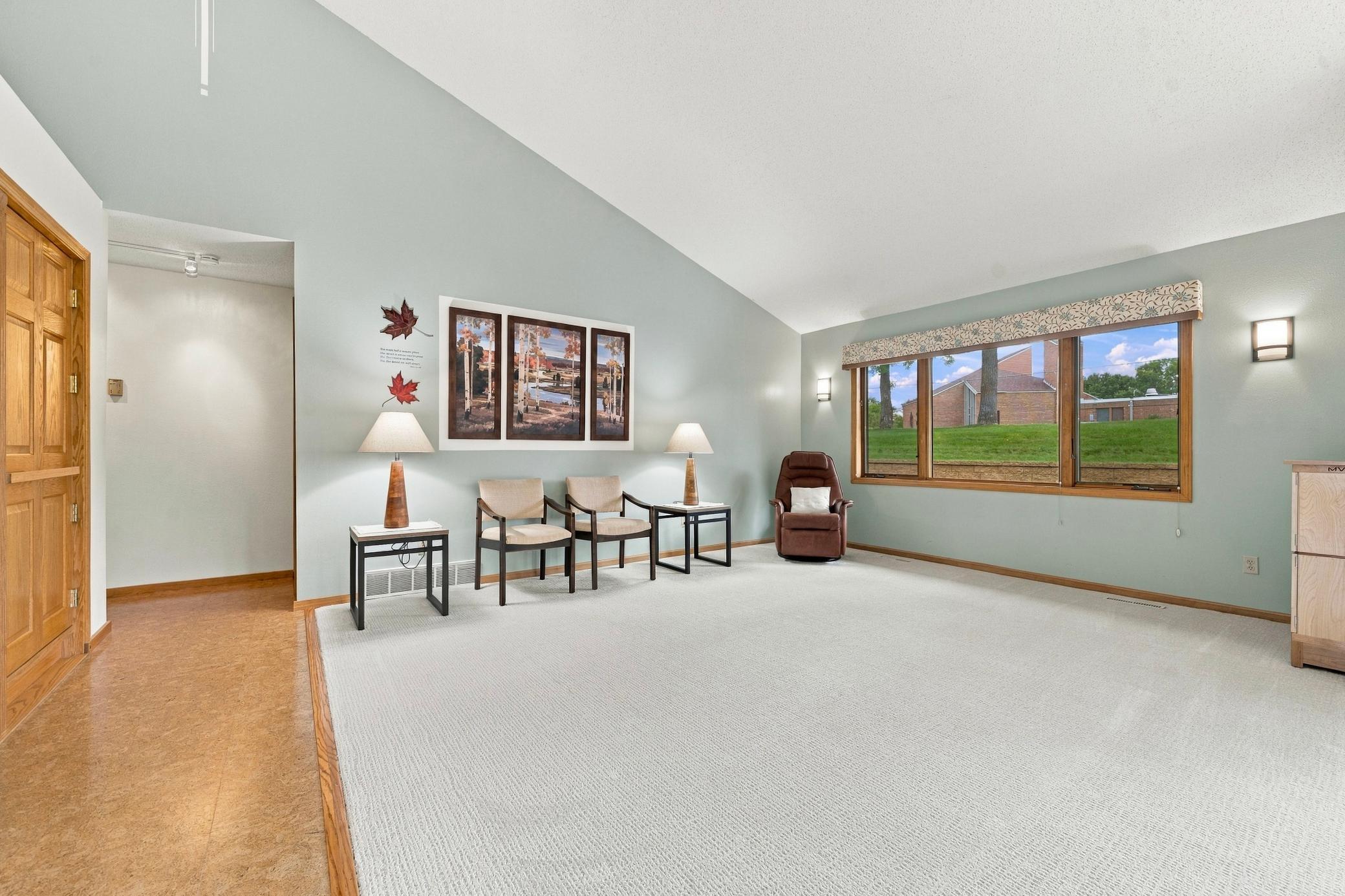 Vaulted ceilings and brand new carpet installed in Sept 2026
