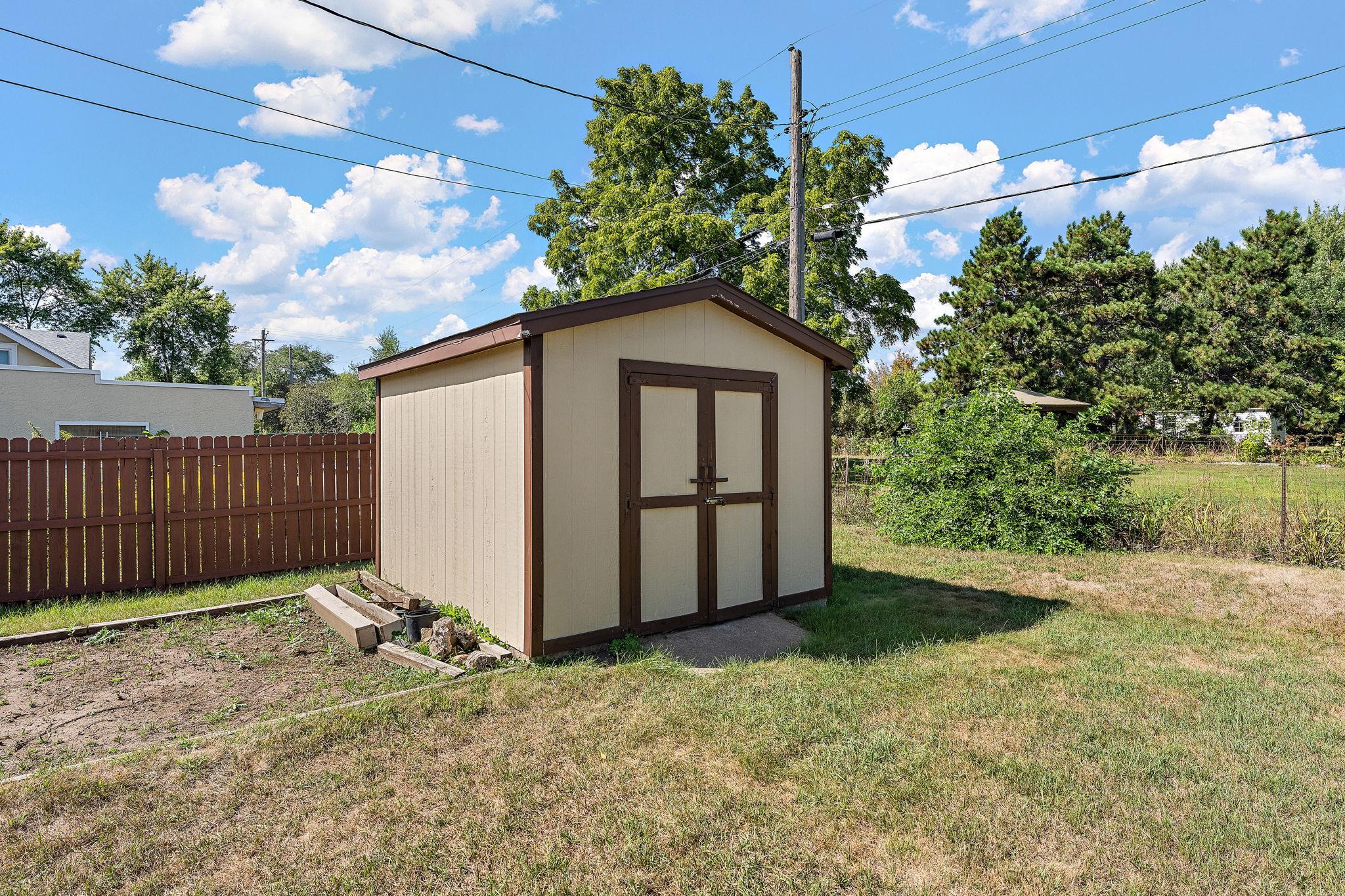 shed 2.jpg