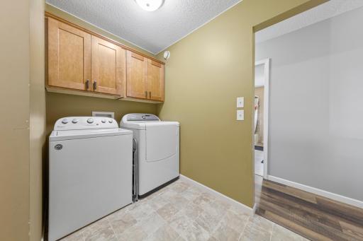 315 Hazeltine Avenue NE, Owatonna, MN 55060