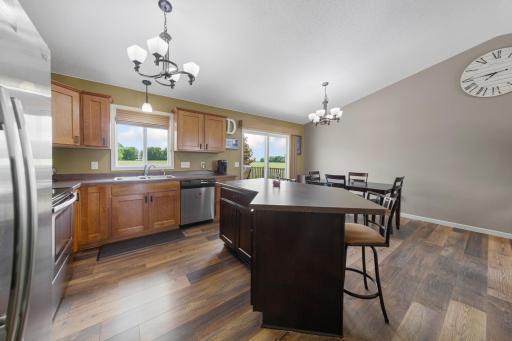 315 Hazeltine Avenue NE, Owatonna, MN 55060
