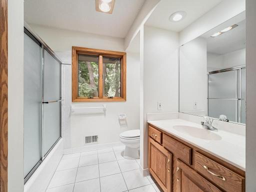 9508 Riverview Avenue, Bloomington, MN 55425