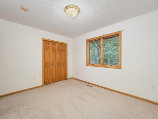 9508 Riverview Avenue, Bloomington, MN 55425