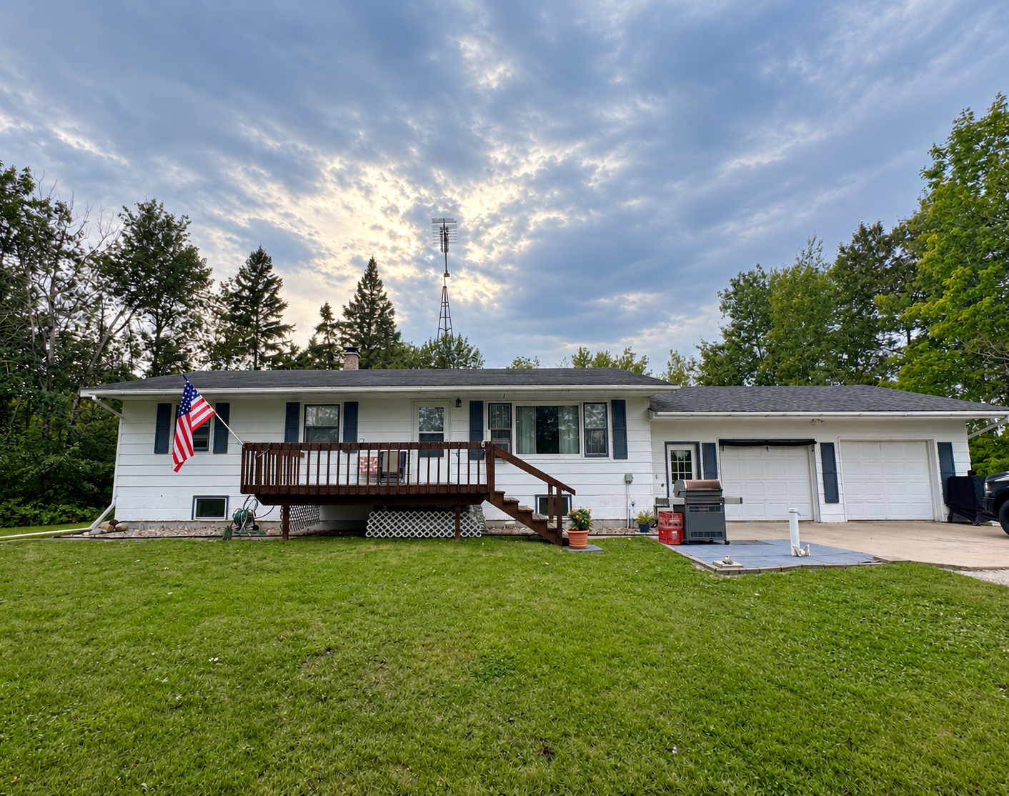 40427 State Highway 313, Warroad, MN 56763