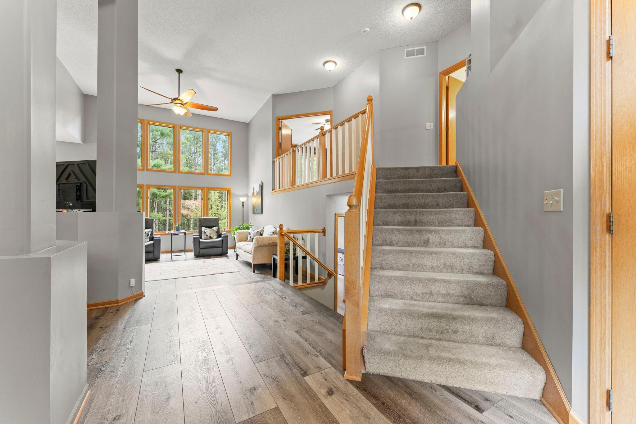 14-web-or-mls-13840 28th St N-90.jpg